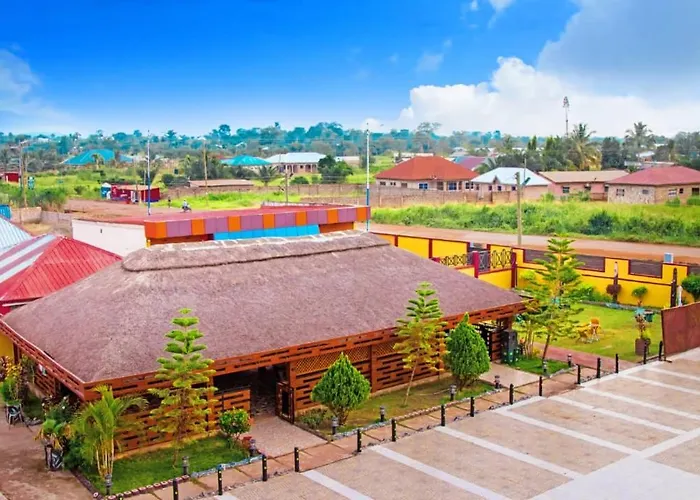 Kikis Court Resort