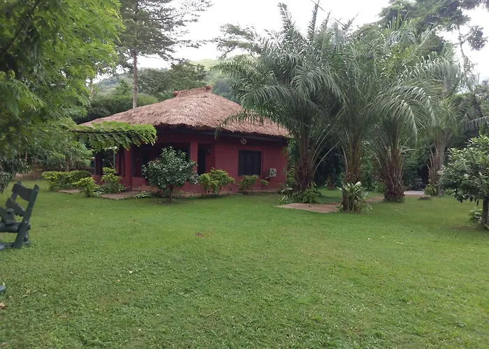 Big Foot Safari Lodge